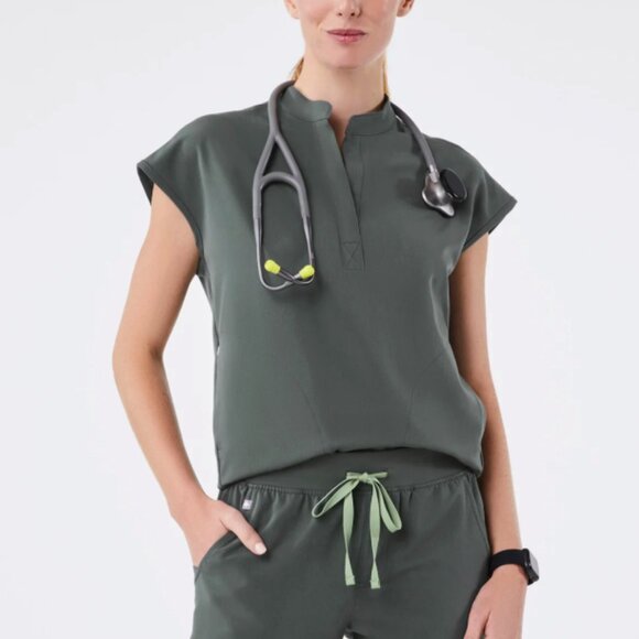 FIGS Scrub Set - Rafaela Oversized Top + HW Zamora Jogger Pants | Bonsai Green - Picture 2 of 3